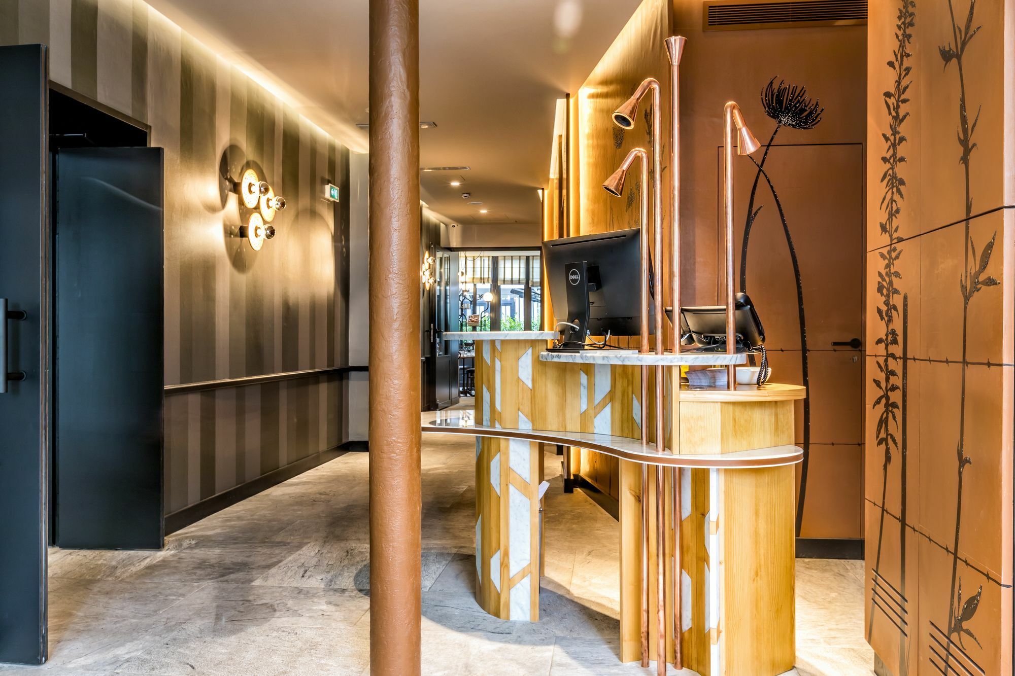 Hotel Restaurant Au Boeuf Couronne Paris Exterior photo